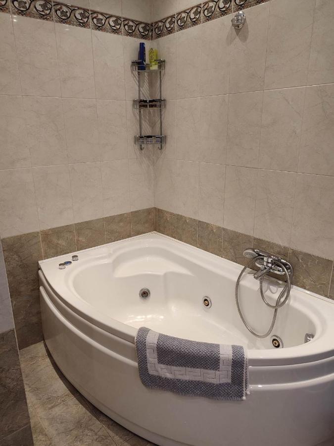 Old City View Apartment โวโลส ภายนอก รูปภาพ